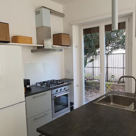 Appartamento Trastevere Marlu Garden House Roma Esterno foto